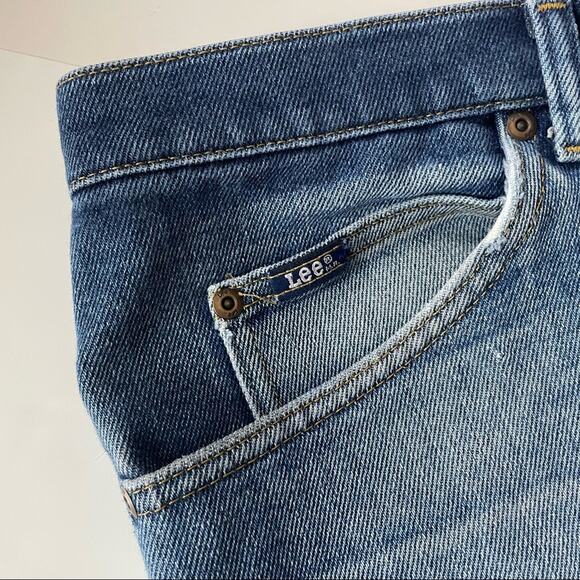 Lee Jeans Vintage 1990s Straight Leg Soft Worn Distressed 42 x 30 EUC - Picture 9 of 12